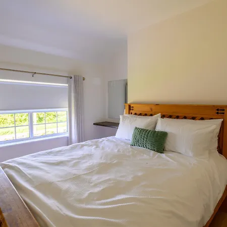 5 Bedroom Haven, On The Wild Atlantic Way 度假居