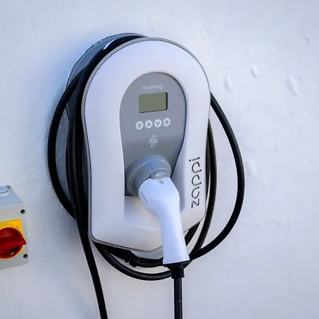 5 Bedroom Haven, On The Wild Atlantic Way *