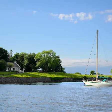 Gorgeous Gem, Comfy And Cosy At Kinvara On The Wild Atlantic Way