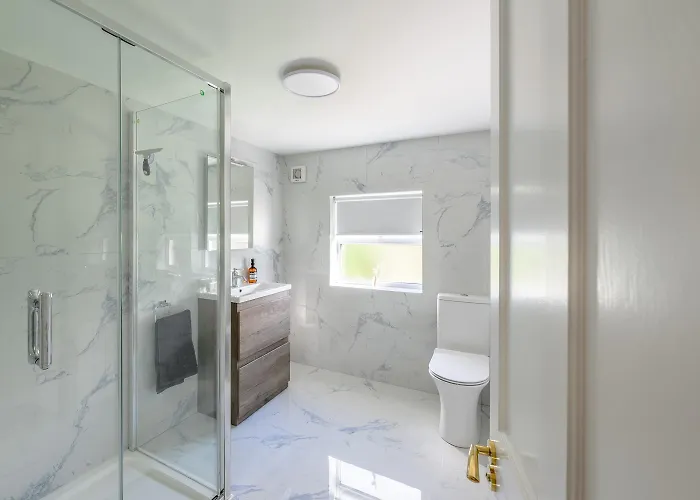 5 Bedroom Haven, On The Wild Atlantic Way *